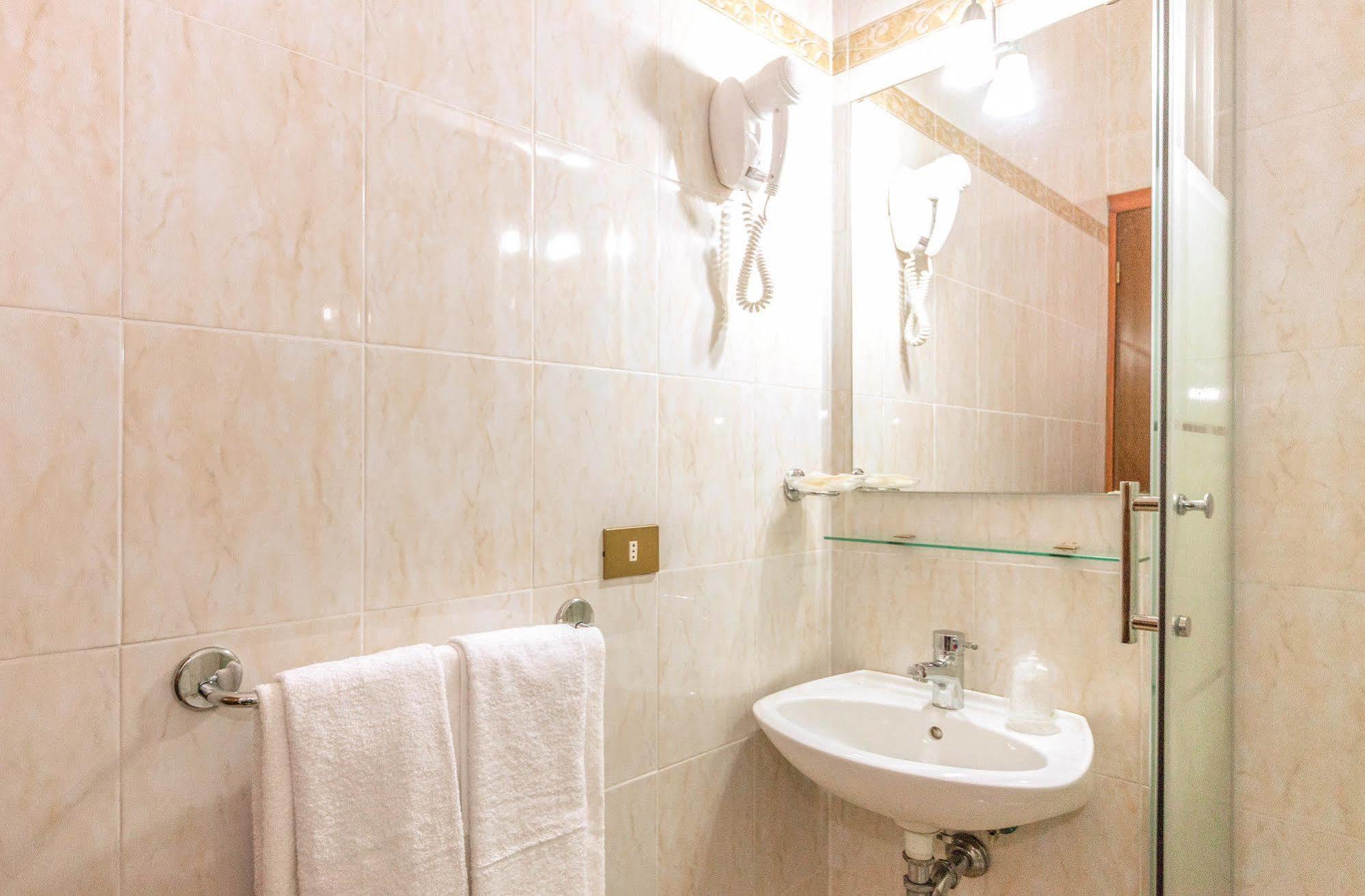 Downtown Accommodation Rome Luaran gambar