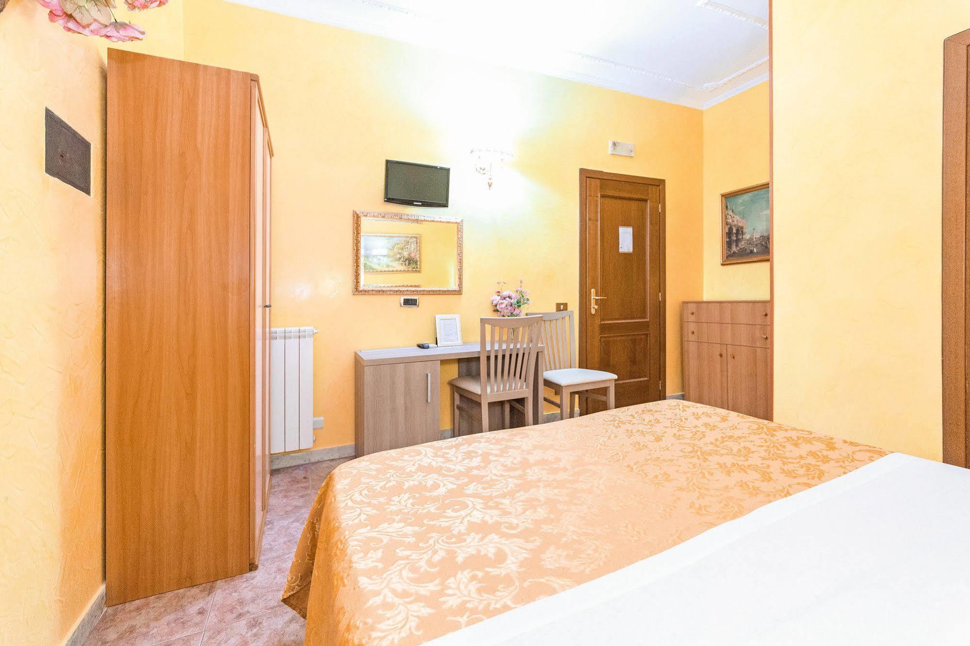 Downtown Accommodation Rome Luaran gambar